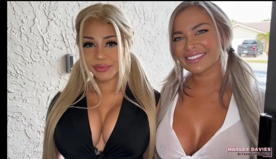 JMac's Feral Ride with Blonde Duo: Hayley & Bronze Goddess HD 720p