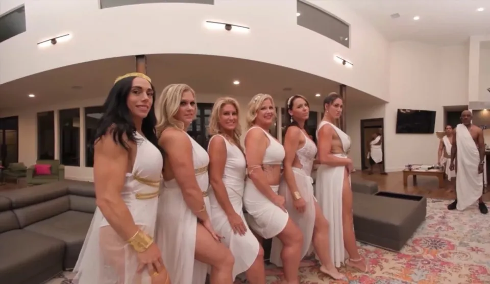 Raucous Toga Orgy on Hotwife Tour featuring Angel Minx, Brooke Black & More FullHD 1080p